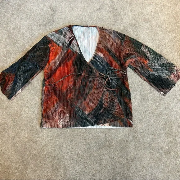 Zara multicolored abstract print pleated kimono sleeve wrap blouse top M NWOT - Picture 9 of 16